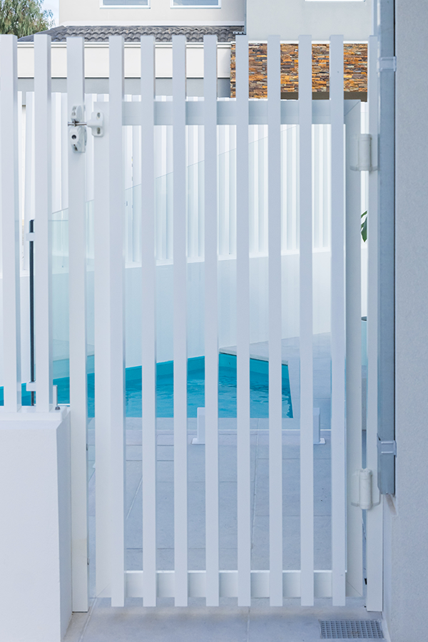 Pool safety compliant gate with Magna-latch